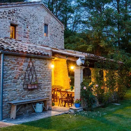 Vila Casalina 8, Emma Mondaino